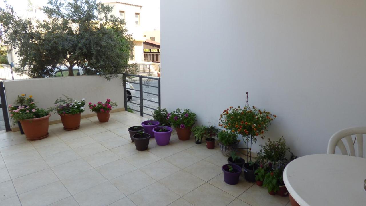 Kalampakas Guesthouse Larnaca Exterior foto